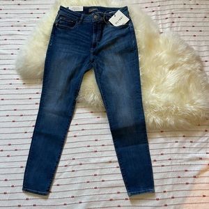 DL 1961 ankle skinny. Size 32